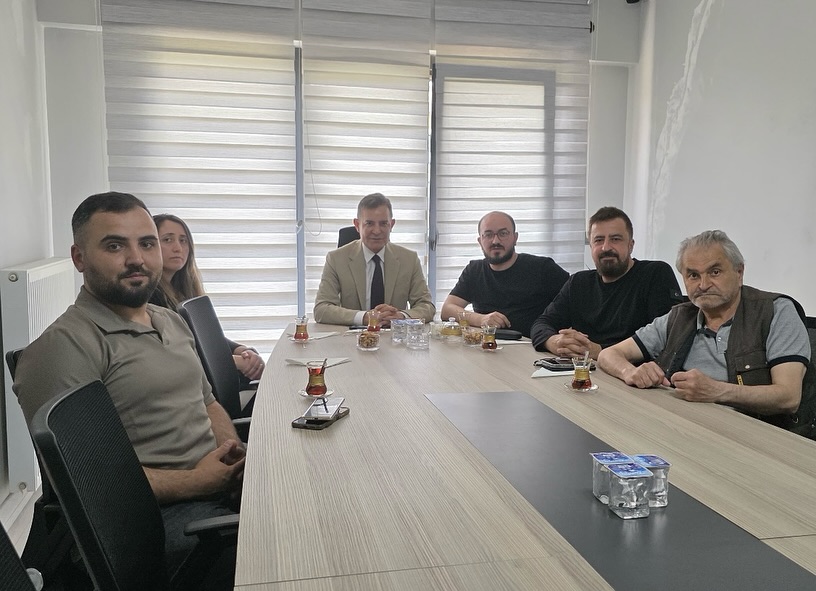 Kaymakam ÖZÇAKICI, 15 Temmuz Mahallesi Site Yönetim Merkezi’ni Ziyaret Etti.