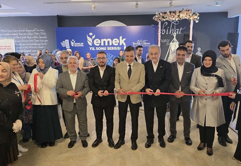 Kaymakam ÖZÇAKICI, Emek Projesi’nin Yıl Sonu Sergisine Katıldı.